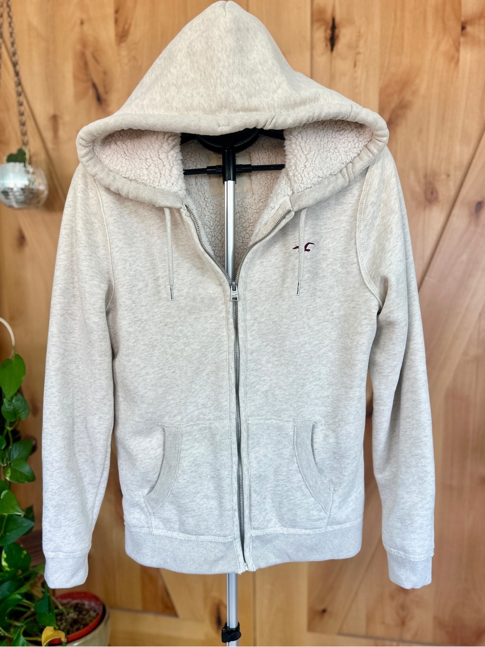 Hollister Men's Sherpa Lined Full Zip Hoodie Oatmeal Heather Grey Small